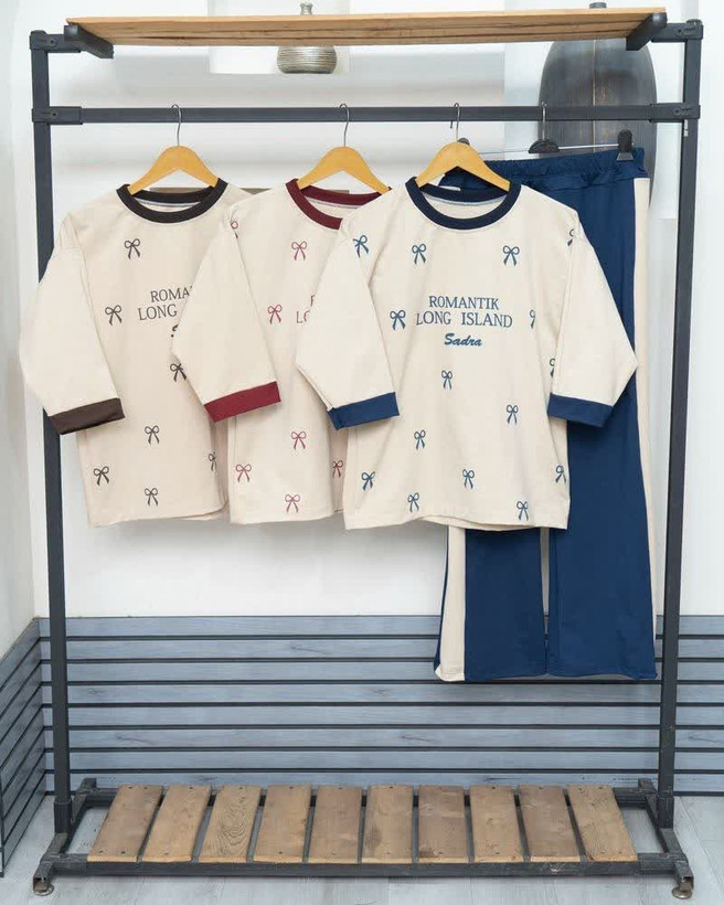 ست تیشرت شلوار در رنگبندی