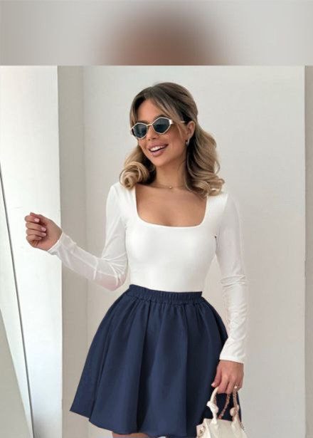 دامن کوتاه زنانه